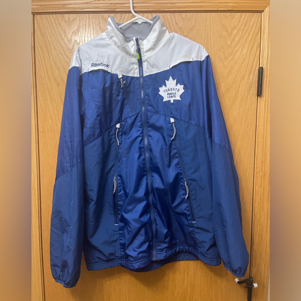 Reebok On Ice Toronto Maple Leafs jacket. Men’s size L